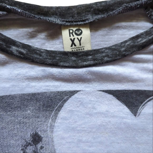 Roxy Baseball T-shirt size XL - Picture 2 of 2
